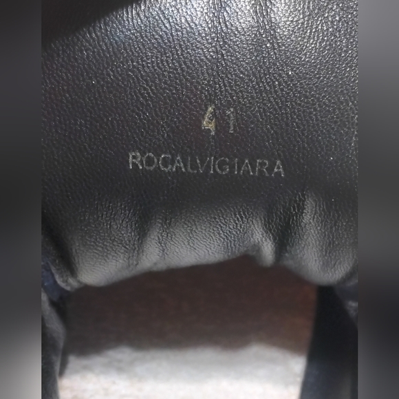 BURBERRY suede Snicker # 8 - Picture 10 of 12